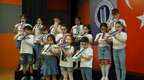 23 Nisan Ulusal Egemenlik ve Çocuk Bayramının 104. Yıldönümünü Coşkuyla Kutladık 
