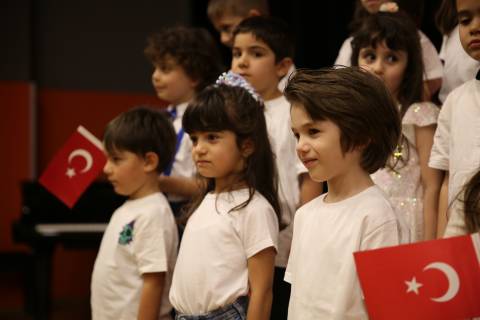 Anaokulundan İlkokula Geçiş Töreninde Öğrencilerimizde Gurur Duyduk