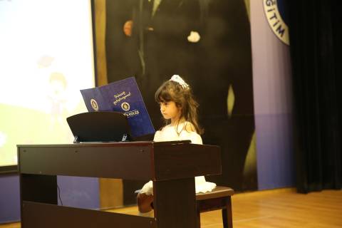 Anaokulundan İlkokula Geçiş Töreninde Öğrencilerimizde Gurur Duyduk