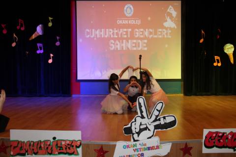 Genç Yeteneklerin Performansları Beğeniyle İzlendi  