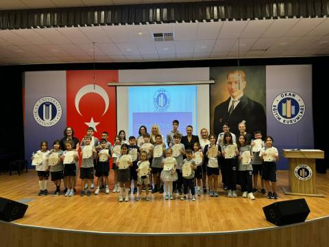 Öğrencilerimiz Cambrıdge Sınavlarında Gösterdikleri Başarılar İle Küresel Standartlarda Eğitimin Kapısını Aralıyor
