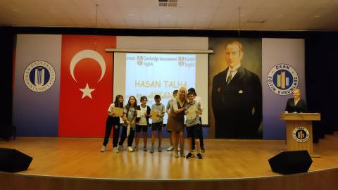 Öğrencilerimiz Cambrıdge Sınavlarında Gösterdikleri Başarılar İle Küresel Standartlarda Eğitimin Kapısını Aralıyor