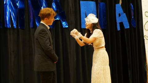 Öğrencilerimiz Dünyaca Ünlü “Mamma Mia!" Müzikalini Sahneledi 