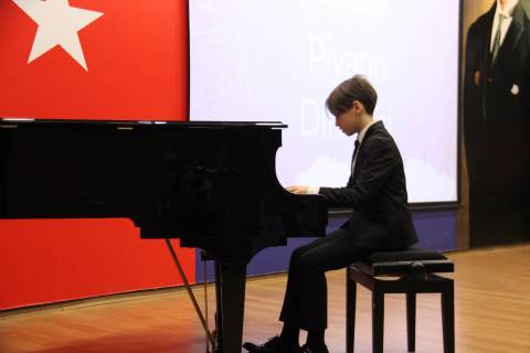 Öğrencilerimiz 1.Dönemi Başarı İle Tamamladılar 