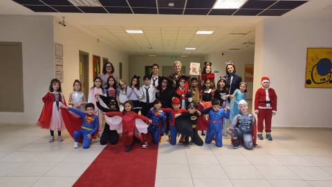 Kostüm Festivalinde Yaratıcılığımızı Kullanarak Dil Becerilerimizi Geliştirdik 