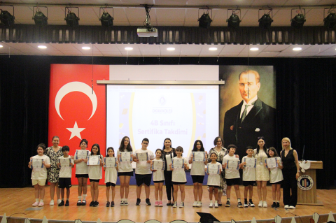 Öğrencilerimizin Karne Sevincini Paylaştık