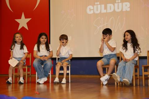 Anaokulu Öğrencilerimiz İlkokula Geçiş Törenimizde Yetenekleri ile Sahnedeydi