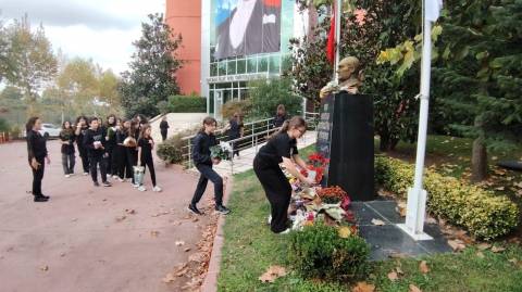  Ulu Önder Mustafa Kemal Atatürk’ü Ölümünün 87. Yılında Saygı Ve Özlemle Andık 