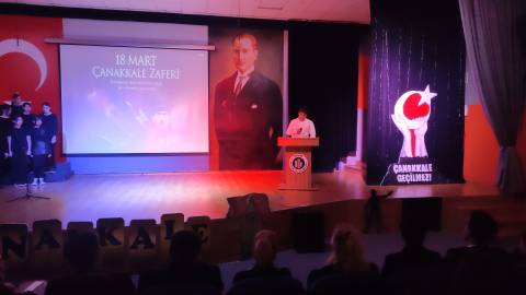 Çanakkale Zaferi’nin 110. yıl dönümünde Cumhuriyetimizin Kurucusu Gazi Mustafa Kemal Atatürk'ü, kahraman şehitlerimizi saygı ve minnetle andık.