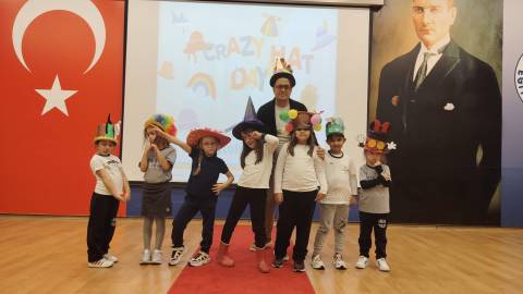 Crazy Hat Day ile Yaratıcılık Zirveye Çıktı