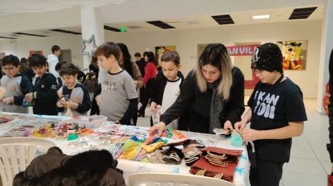 Öğrencilerimiz Yabancı Dilleriyle Hayata Dokundu: 14. Geleneksel Okanville İngilizce Etkinliği 