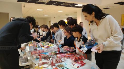 Öğrencilerimiz Yabancı Dilleriyle Hayata Dokundu: 14. Geleneksel Okanville İngilizce Etkinliği 