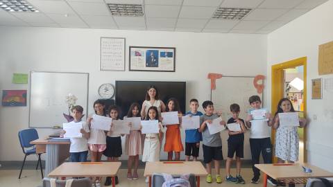 Öğrencilerimizin Karne Mutluluğunu Paylaştık