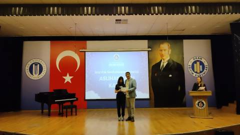 Öğrencilerimizin Karne Mutluluğunu Paylaştık
