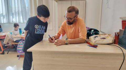 2. Sınıf Öğrencilerimiz Yazar Hepgenç İle Söyleşi Gerçekleştirdi 