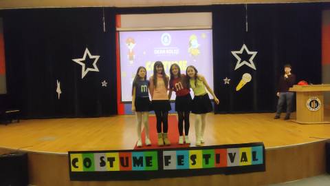 Kostüm Festivali’nde Yaratıcılık ve İngilizce Buluştu 