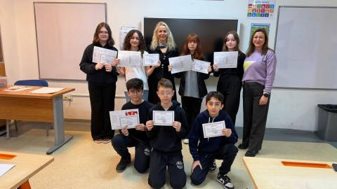 Öğrencilerimizin Karne Heyecanına Ortak Olduk 